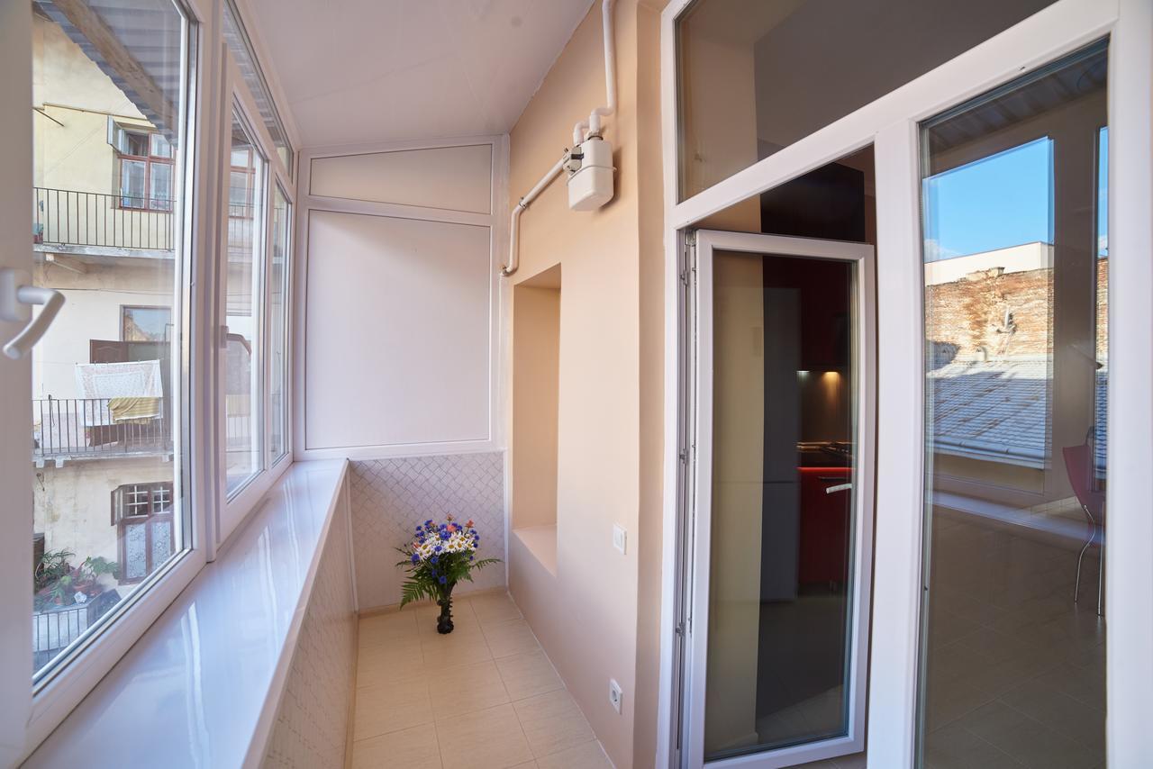 2 Bedrooms Apartment 150M From Opera House إلفيف المظهر الخارجي الصورة